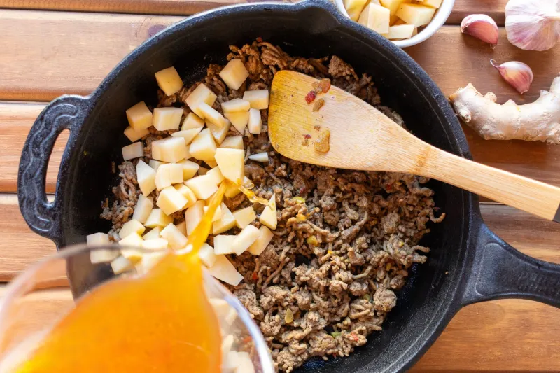Cast Iron, Elbow Grease, and Dinner for Eight: How America Cooked Before Convenience